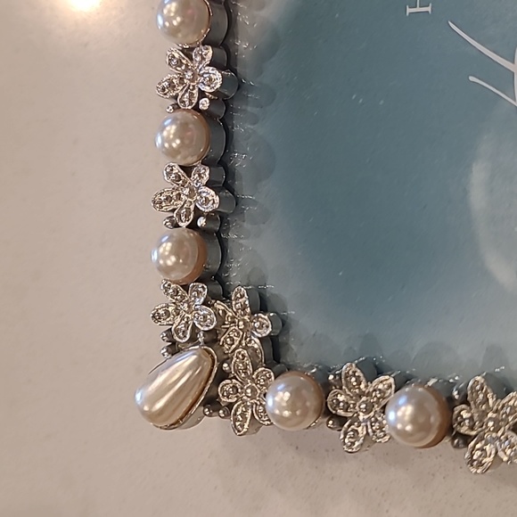 Heirloom Trends Frame - Picture 4 of 7